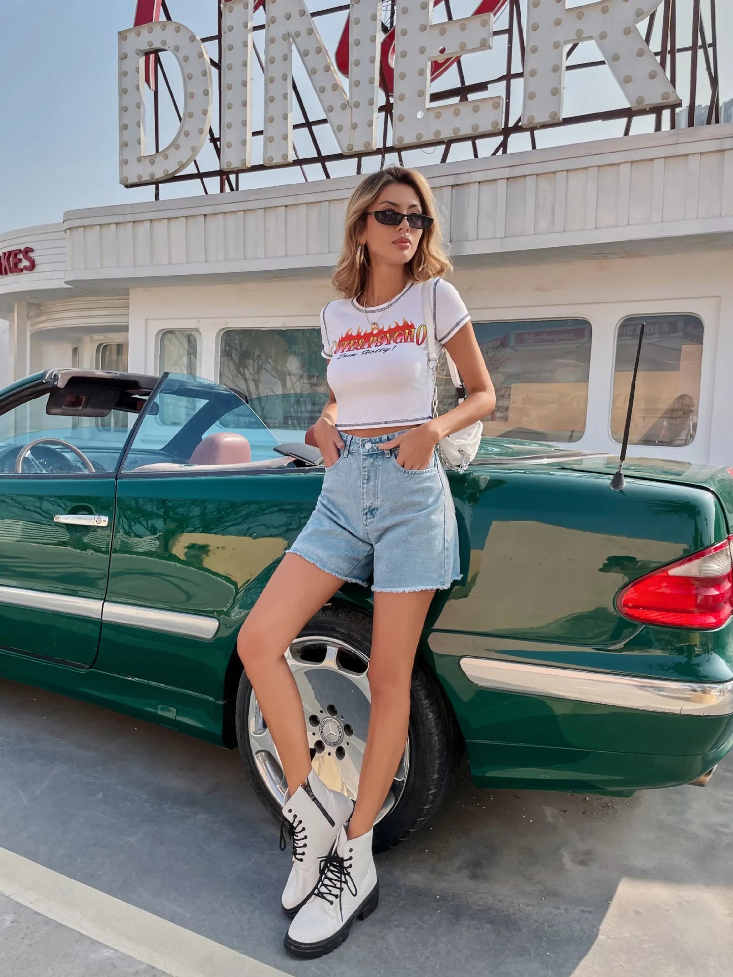 Explosive fashion trend loose casual women's new denim shorts high waist loose slimming pants