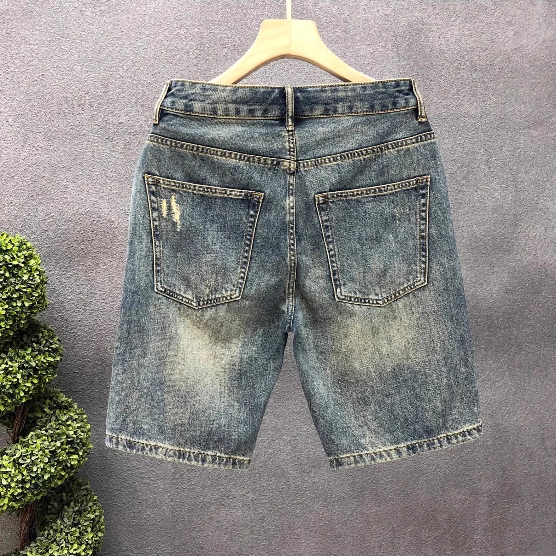 Summer American Casual Vintage Ripped Denim Shorts Men Loose High Street Five-Point Trendy Pants Comfortable Breathable