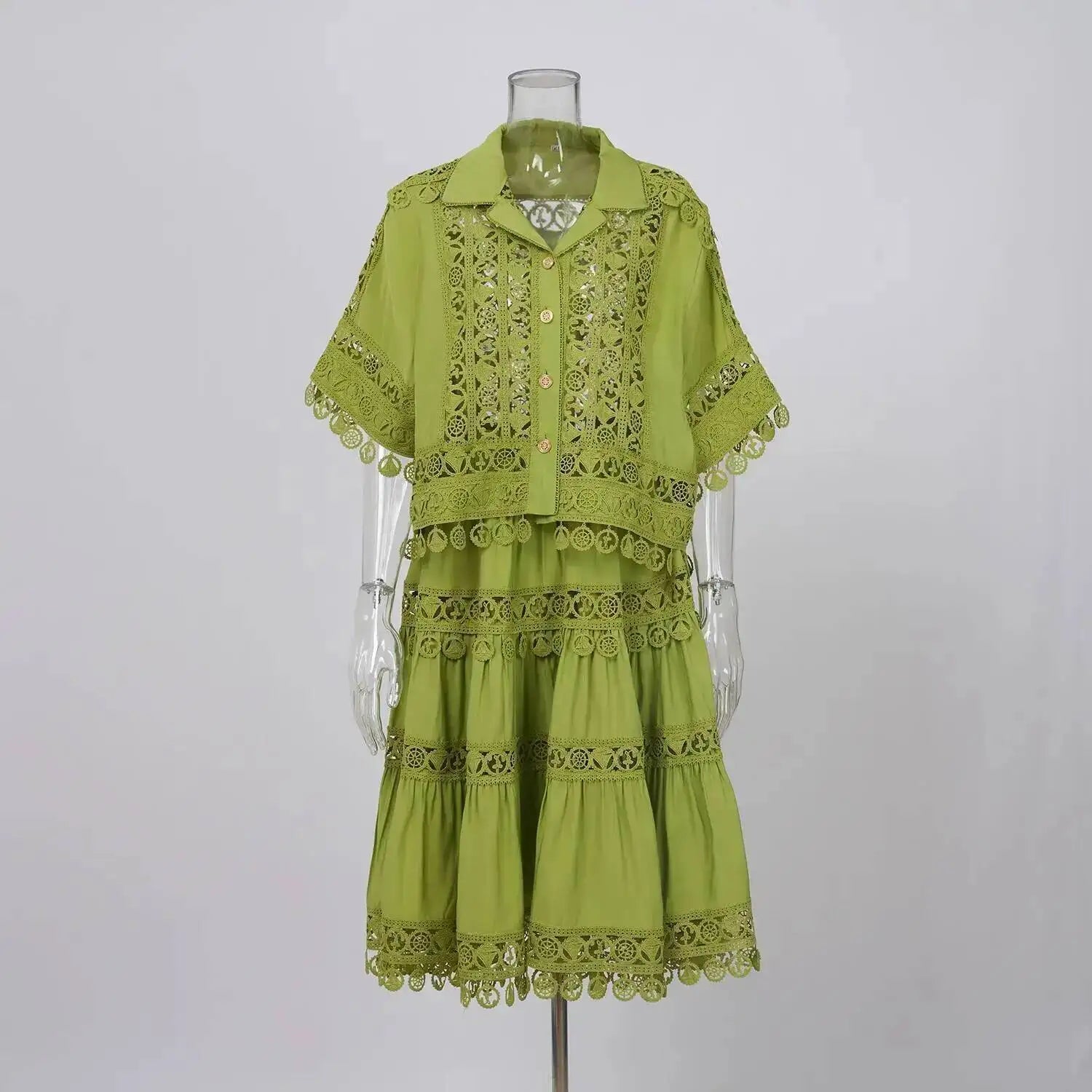 Luxury Hollow Out Dress Two Piece Set Women's 2025 Summer Holiday Embroidered Lace Jackets White Tops Pleated Short Skirts Suits